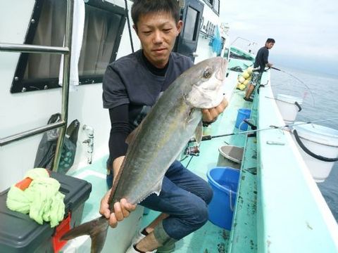 ヒラマサ の釣果 17年9月15日 ふじ丸 静岡 戸田港 釣割