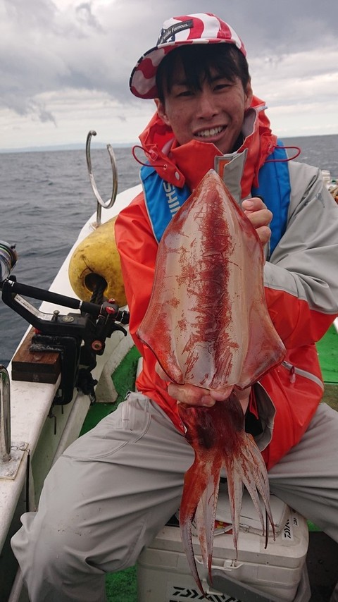 ソデイカ 5匹 の釣果 18年10月日 第二美丸 富山 黒部漁港 釣り船予約 釣割