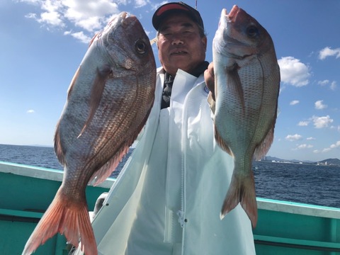 マダイ1 00kg 3匹 の釣果 18年10月22日 鯛丸 千葉 小湊港 釣り船予約 釣割