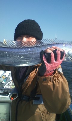 タチウオ100cm 2匹 の釣果 19年3月2日 ミナミ釣船 東京 六郷水門 釣り船予約 釣割