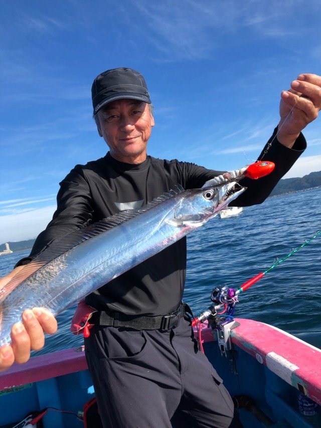 タチウオ116cm 17匹 の釣果 19年9月3日 信照丸 千葉 勝浦松部港 釣り船予約 釣割