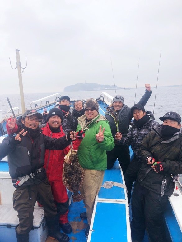 カワハギ の釣果 19年11月27日 船宿 秋田屋 神奈川 釣割