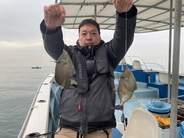 ウマヅラハギ30cm 9匹 の釣果 年1月12日 釣船 鍵庄 兵庫 明石浦漁港 釣り船予約 釣割