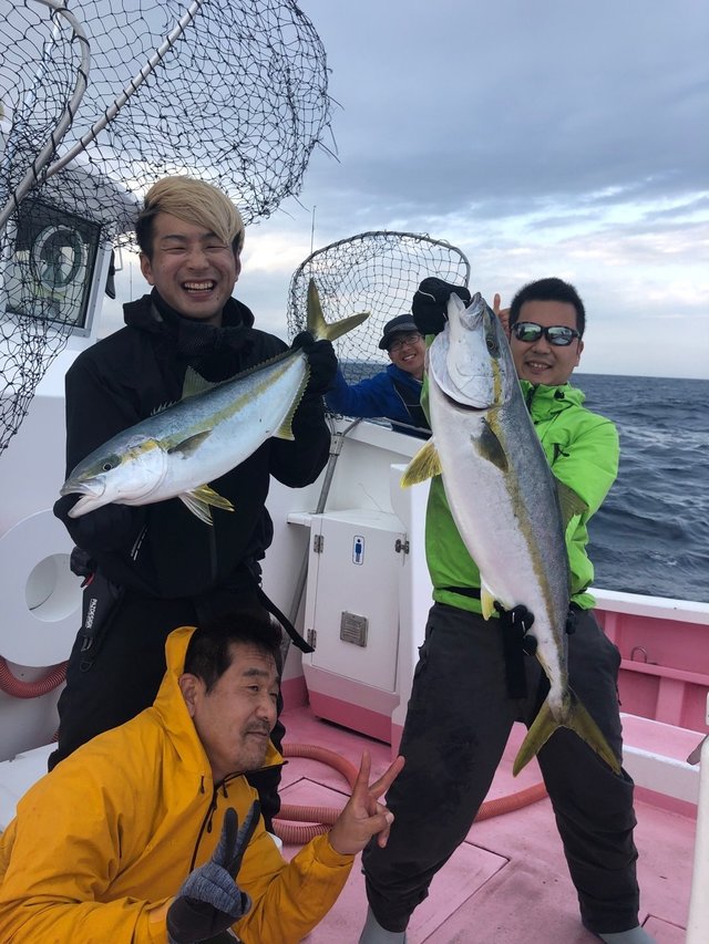 ヒラマサ 4匹 の釣果 年3月19日 山正丸 千葉 大原港 釣り船予約 釣割