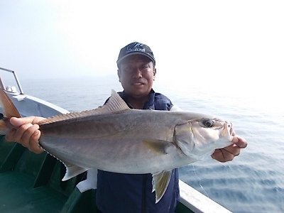 ネイリ の釣果 年8月26日 ちさと丸 高知 赤岡漁港 釣り船予約 釣割