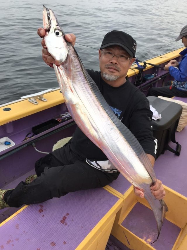 タチウオテンヤ130cm 22匹 の釣果 年10月4日 つり幸 神奈川 釣割