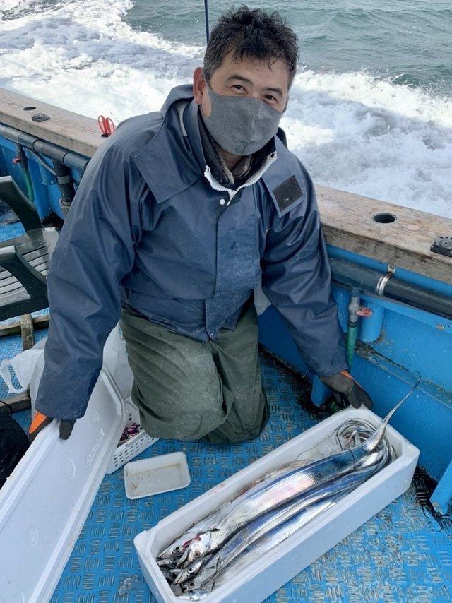 タチウオ107cm 27匹 の釣果 21年1月6日 春日丸 大阪 谷川港 釣り船予約 釣割