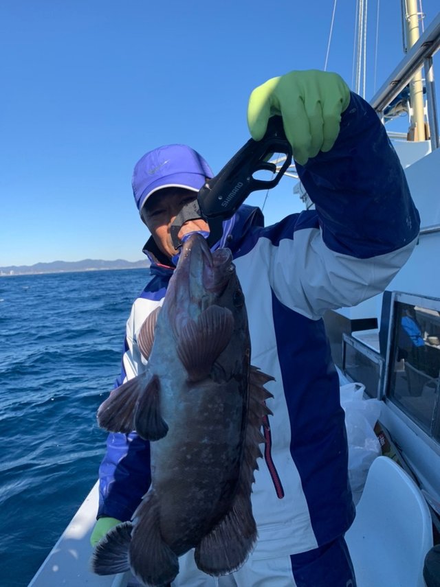 ヒラメ 2匹 の釣果 21年1月10日 松大丸 千葉 白間津港 船釣り予約 キャスティング船釣り予約