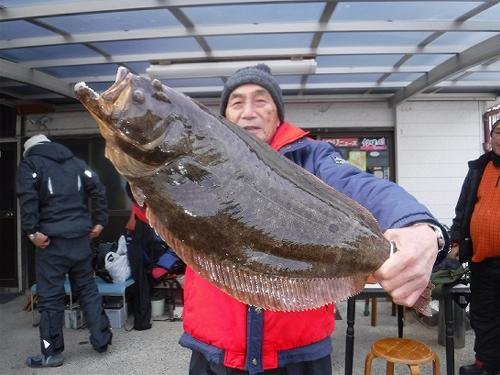 ヒラメ の釣果 21年1月27日 荒ますつり船 愛知 田尻港 釣割