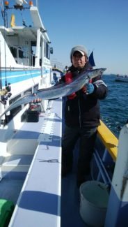 タチウオ131cm 10匹 の釣果 21年2月23日 宮川丸 千葉 木更津港 船釣り予約 キャスティング船釣り予約