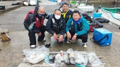 アオリイカ2 50kg 10匹 の釣果 21年5月7日 山口渡船 明良丸 和歌山 三尾川 釣割