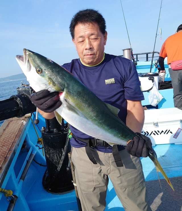 ブリ の釣果 21年7月16日 第新生丸 北海道 釣割