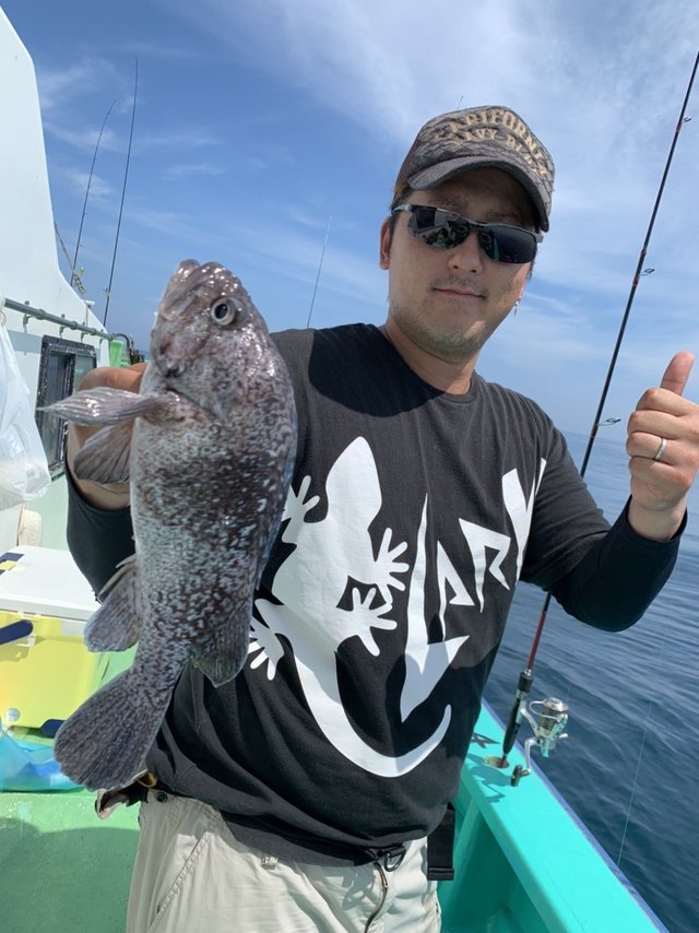 マダイ1 00kg 1匹 の釣果 21年8月26日 植田丸 茨城 鹿嶋旧港 船釣り予約 キャスティング船釣り予約