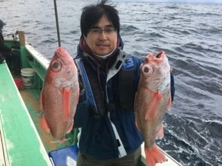 アカムツ50cm 2匹 の釣果 22年2月5日 喜久丸 神奈川 腰越漁港 船釣り予約 キャスティング船釣り予約