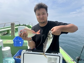 ハナダイ